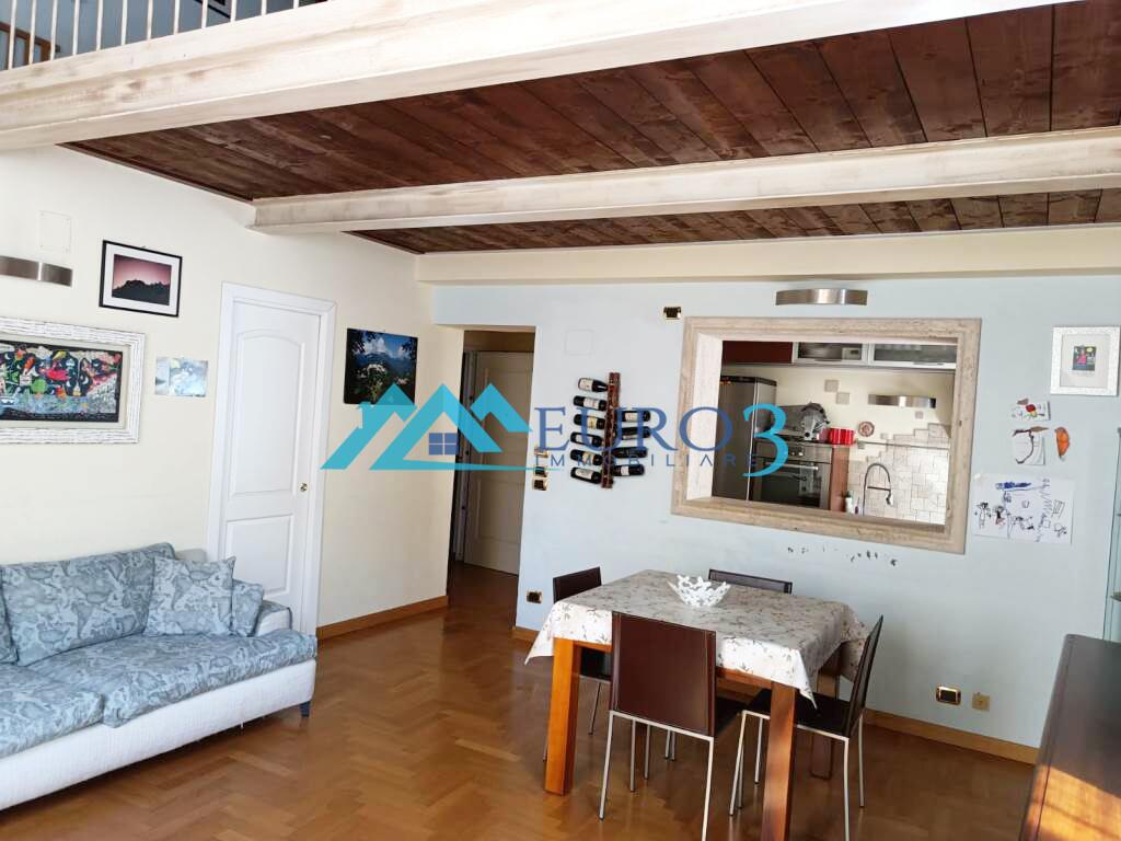 Immagine 1 di Appartamento in vendita  in piazza arringo 1 a Ascoli Piceno