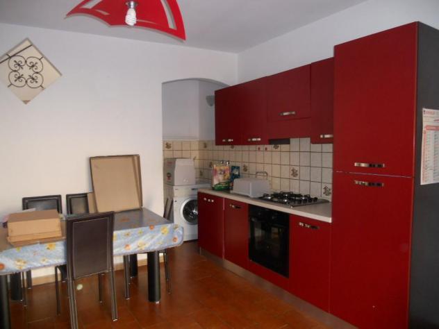 Immagine 1 di Appartamento in affitto  in Piazza oberdan  16 a Calci