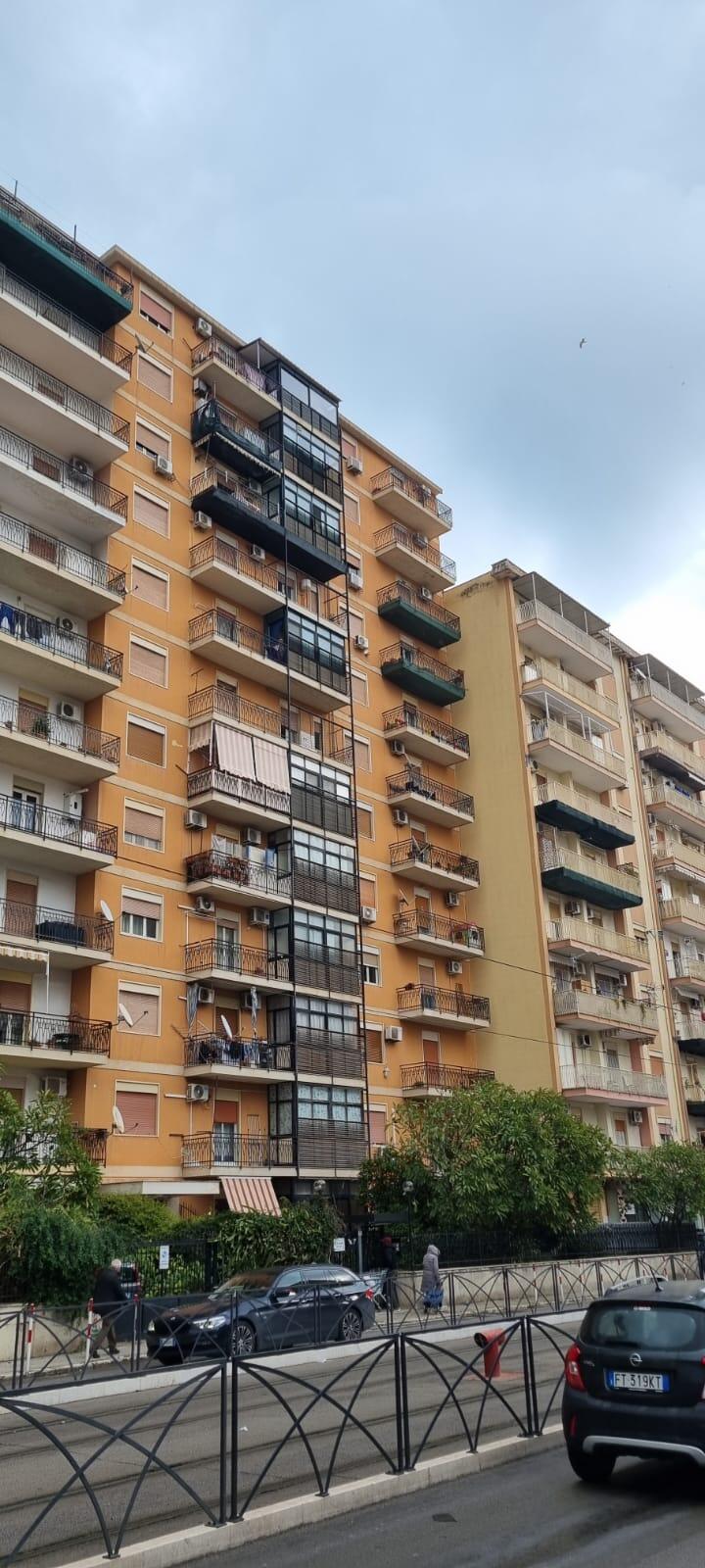 Immagine 1 di Appartamento in vendita  in  Via Portella della ginestra  12 a Palermo