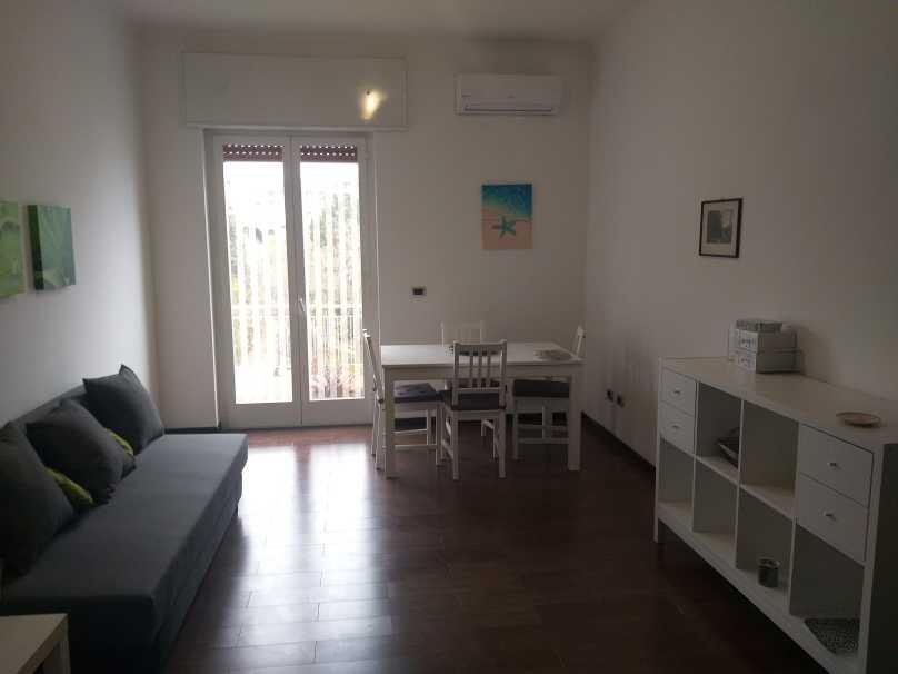 Immagine 1 di Appartamento in affitto  in VIA CRISPI 107 a Taranto