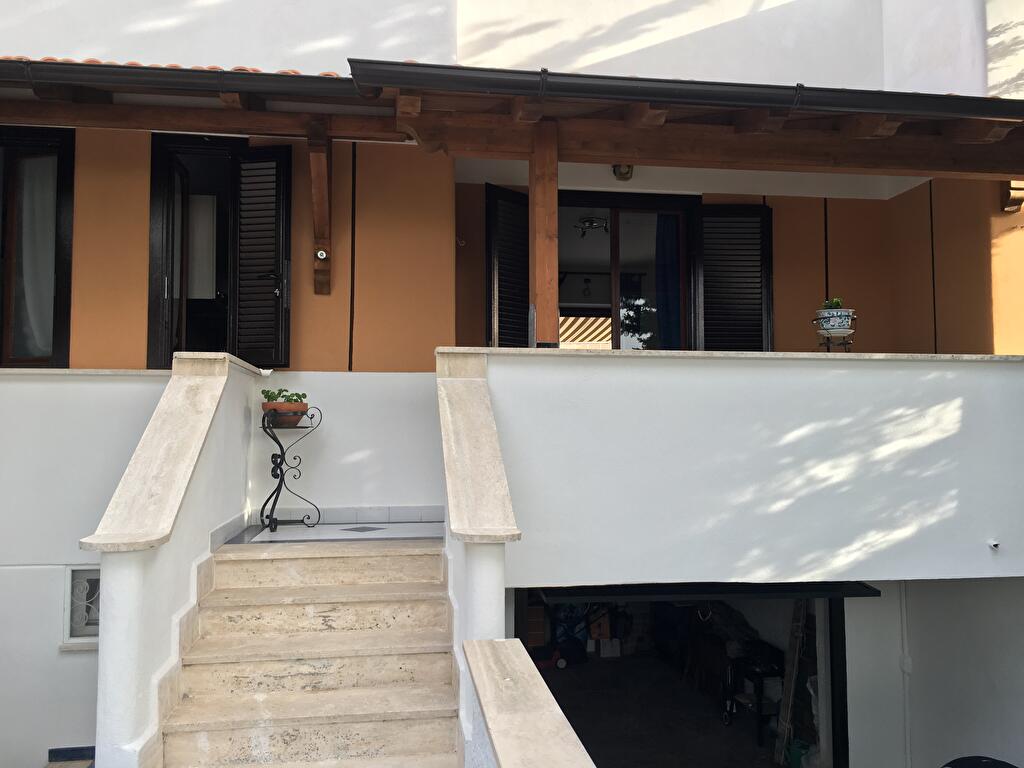 casa indipendente in affitto a Terracina
