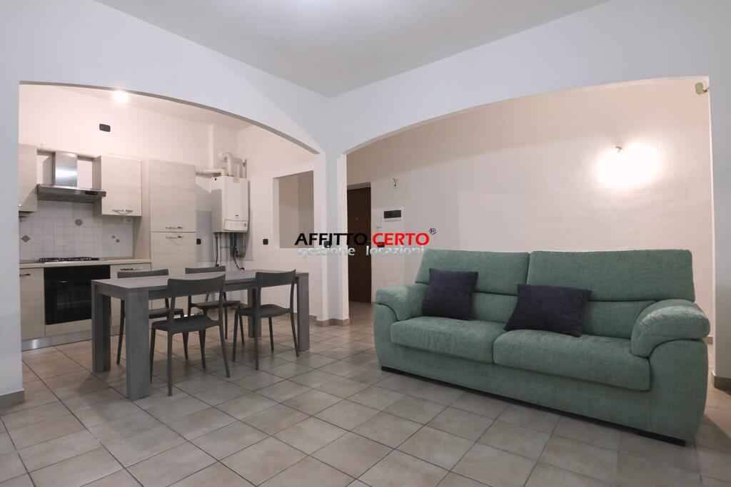 Immagine 1 di Camera in affitto  in Via Golosine 126 a Verona