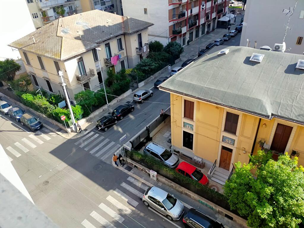 Immagine 1 di Appartamento in vendita  in C.so Benedetto Croce 97 a Bari