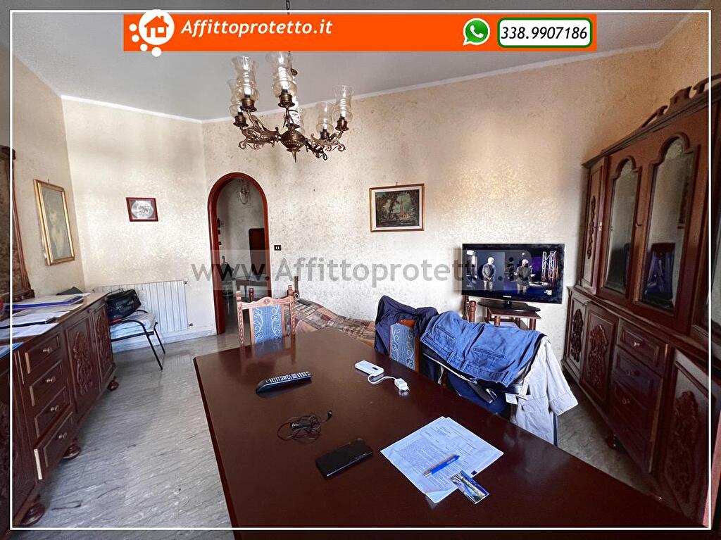Immagine 1 di Appartamento in vendita  in Via Della Forma 19 a Formia