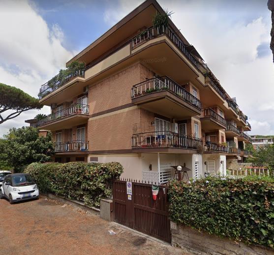 Immagine 1 di Appartamento in affitto  in Pomponia Grecina 25 a Roma