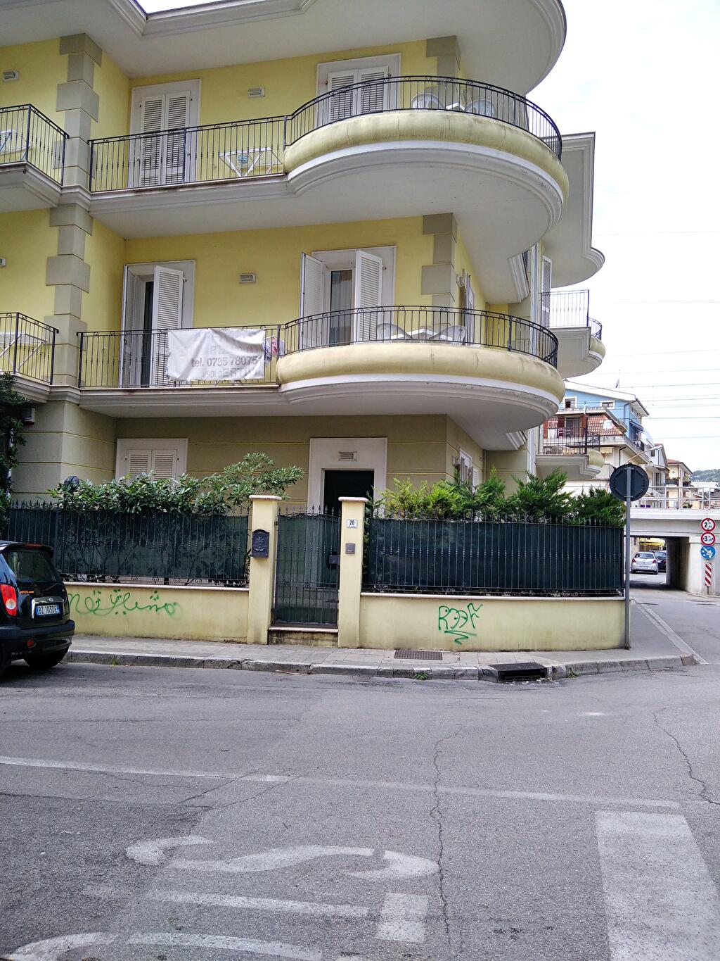 Immagine 1 di Casa vacanze in affitto  in Via Alessandro Volta  20 a San Benedetto Del Tronto