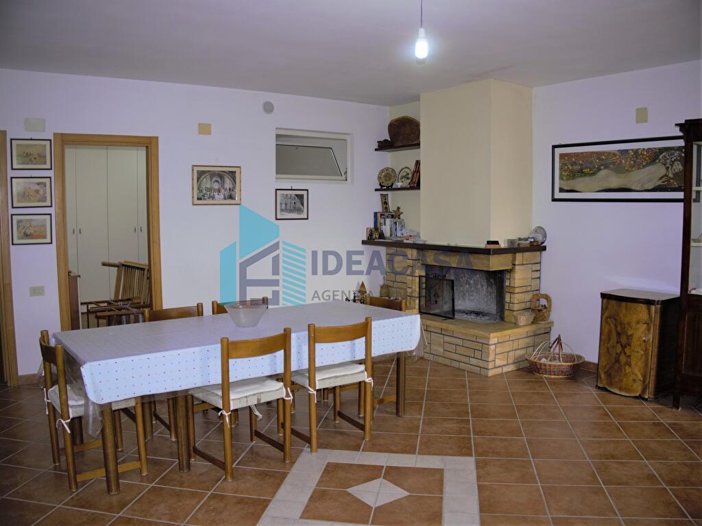 Immagine 1 di Appartamento in vendita  in C.da Matinelle snc a Matera