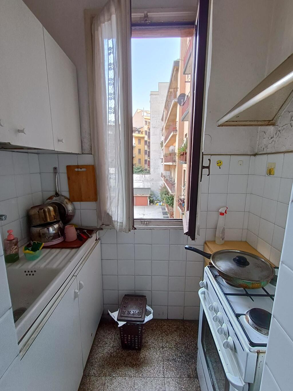 Immagine 1 di Camera condivisa in affitto  a Milano