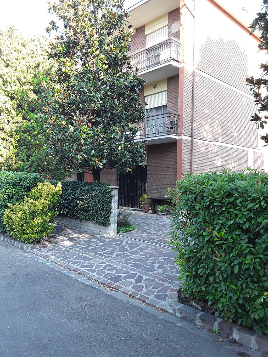 Immagine 1 di Magazzino in affitto  in Piazza Gasparini  6 a Carpi