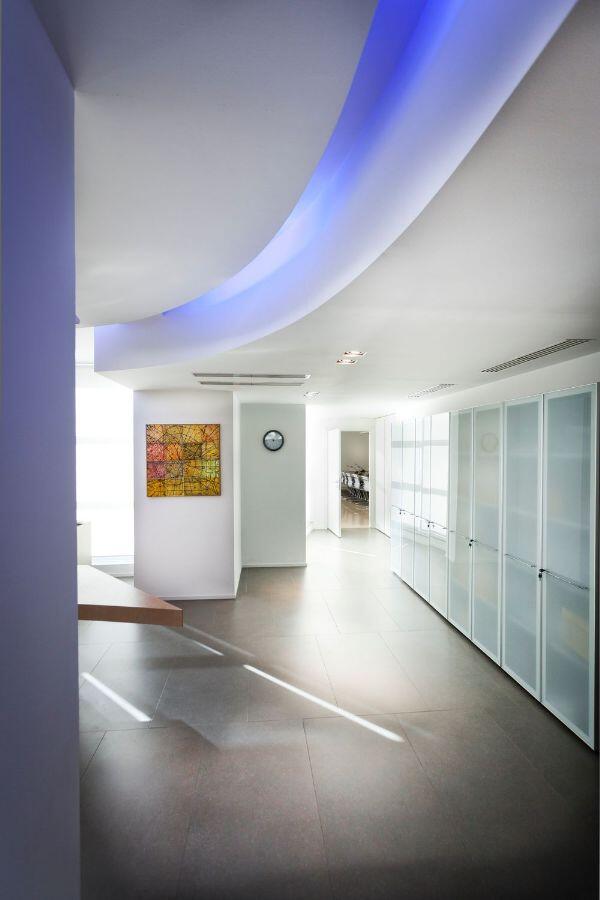 Immagine 1 di Ufficio in affitto  in CORSO SEMPIONE  43 a Milano
