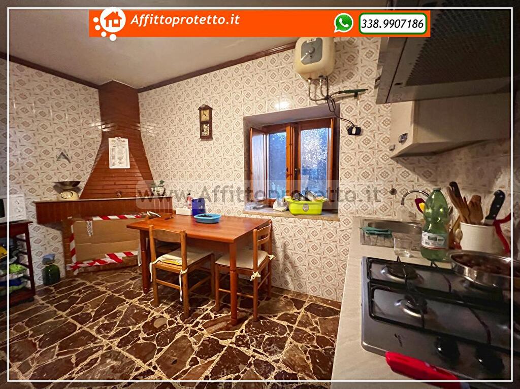 Immagine 1 di Appartamento in affitto  in Via Rotabile a Formia
