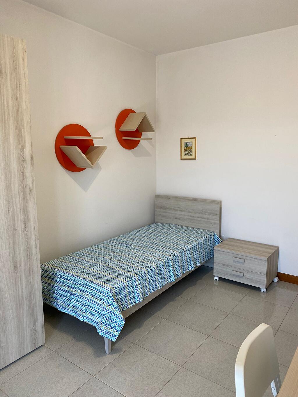 Immagine 1 di Stanza singola in affitto  in Via Montescaglioso 68 a Matera