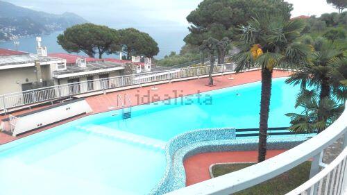 Immagine 1 di Appartamento in vendita  in via privata del poggetto 8 a Rapallo