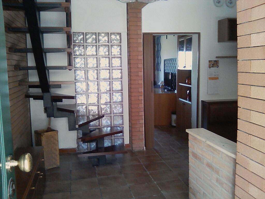 Immagine 1 di Casa indipendente in affitto  a Bondeno