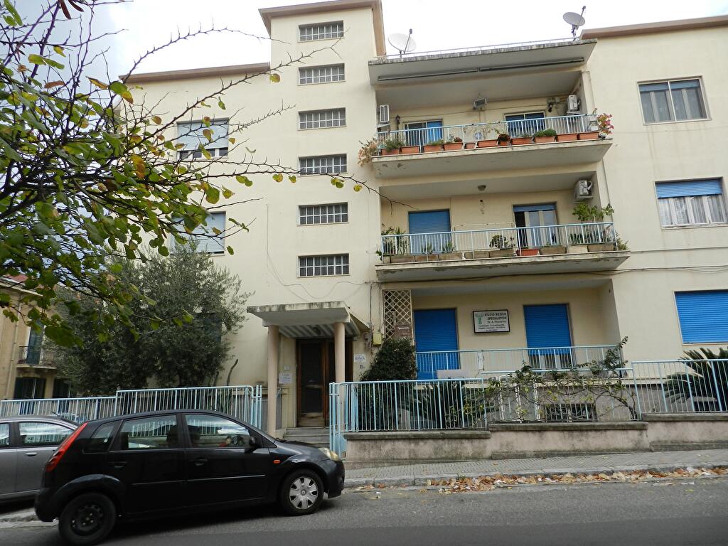 Immagine 1 di Appartamento in vendita  in Via Vespucci 11a a Reggio Di Calabria