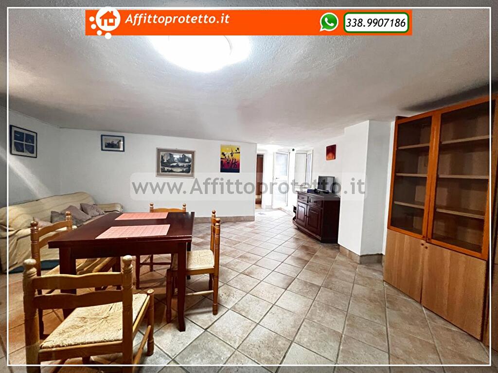 Immagine 1 di Appartamento in affitto  in Via Tevere a Formia