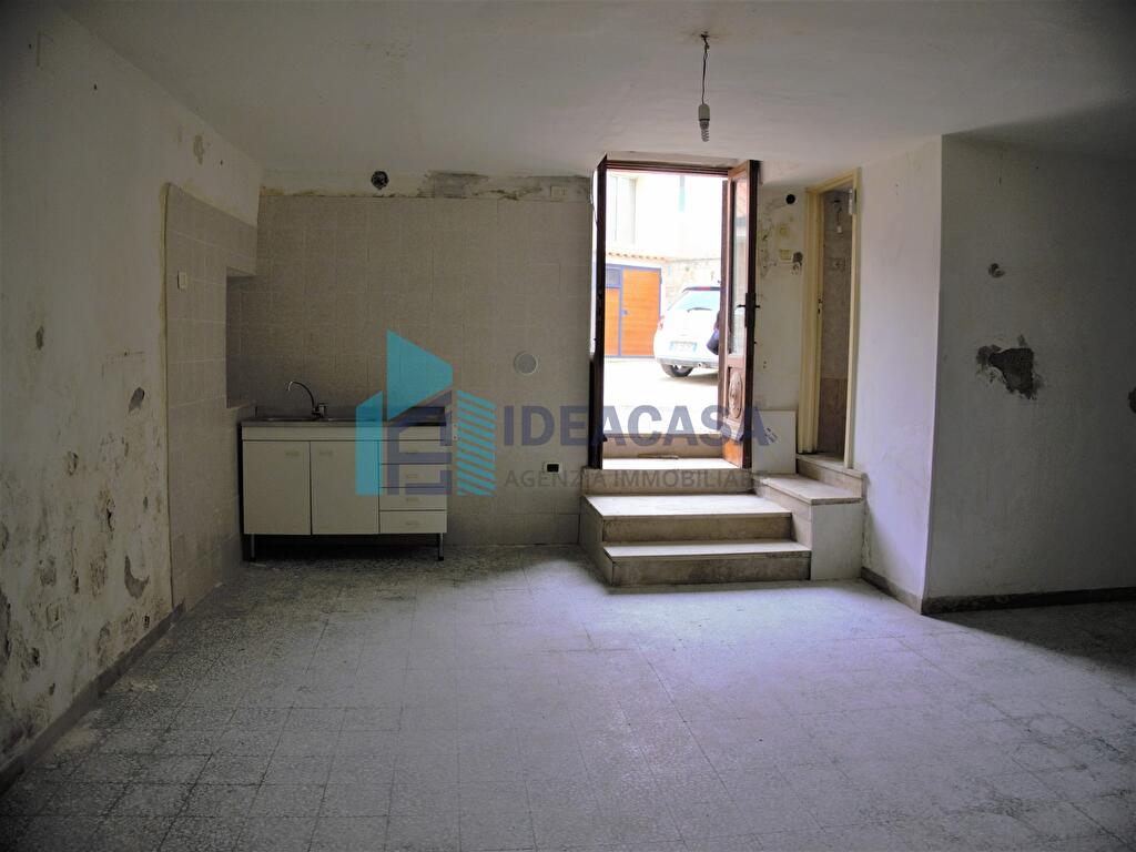 Immagine 1 di Appartamento in vendita  in rec. pentasuglia 6 a Matera